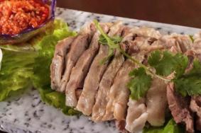 西宁美食街在哪里