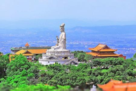2024昆明观音山旅游攻略 - 门票价格 - 优惠政策 - 开放时间 - 交通 - 地址 - 电话 - 天气