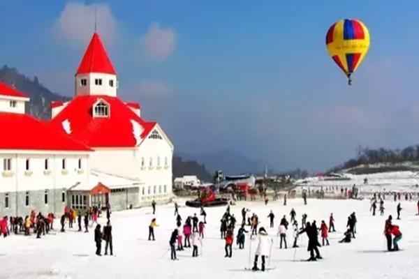 成都周邊滑雪場哪個好 成都周邊滑雪推薦地