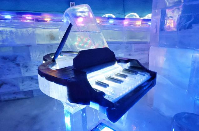 哈尔滨冰雕大世界门票多少钱 冰雕大世界值得去吗