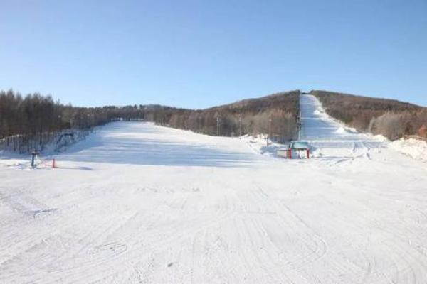 2020年亚布力滑雪场开放时间 亚布力滑雪场在哪