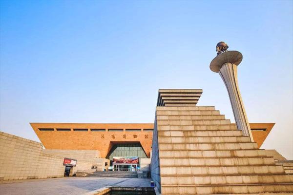 2020洛阳博物馆开放时间及夜场关闭时间