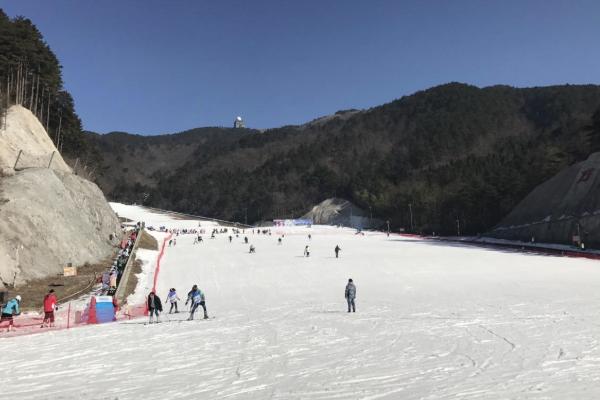 上海周邊有哪些可以滑雪的地方 上海周邊滑雪場介紹