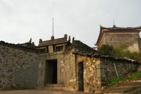 2023东华山寺旅游攻略 - 门票价格 - 交通天气 - 开放时间 - 简介 - 地址 - 电话