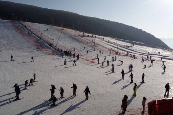 嵩顶滑雪场门票多少钱 开放时间