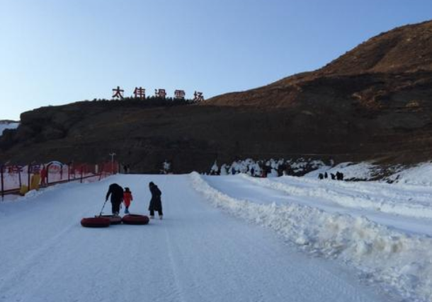2020呼和浩特新建冰雪场免费开放 呼和浩特滑雪场哪个好