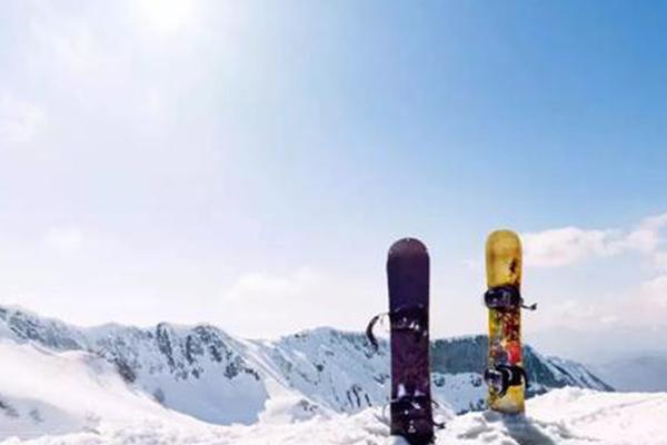 五峰国际滑雪场门票多少钱 五峰国际滑雪场在哪里