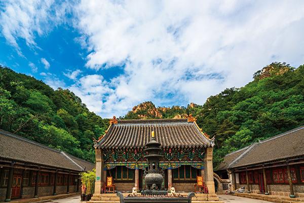 2024鞍山香岩寺游玩攻略 - 门票价格 - 交通 - 地址 - 天气 - 电话 - 开放时间 - 简介