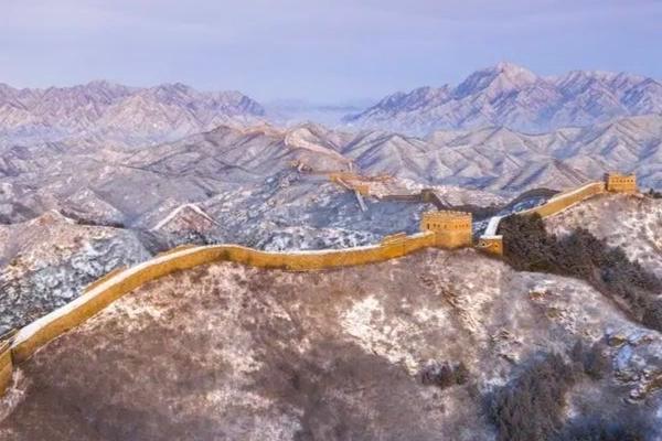 青山關在哪里 雪后青山關長城的美景