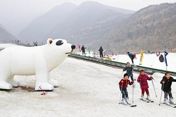 五老峰國際滑雪場怎么樣 五老峰國際滑雪場多少錢