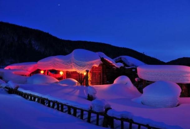 从亚布力滑雪场怎么去雪乡 雪乡必去的地方