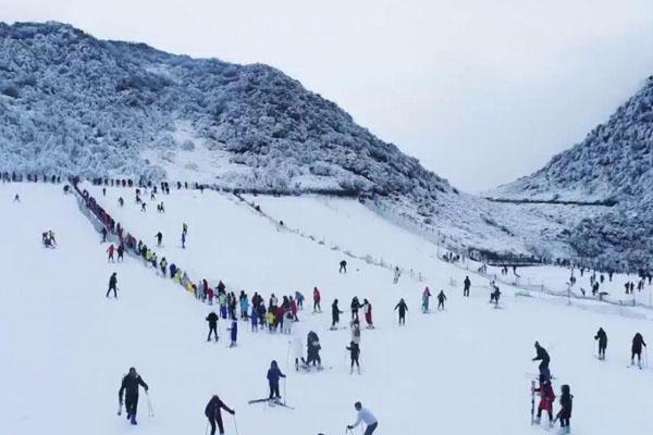 2021年元旦重庆滑雪场哪个最好玩-有什么活动
