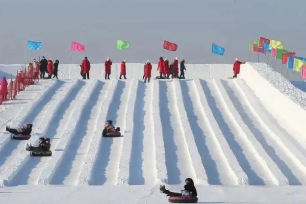 哈尔滨冰雪乐园在哪里-玩什么