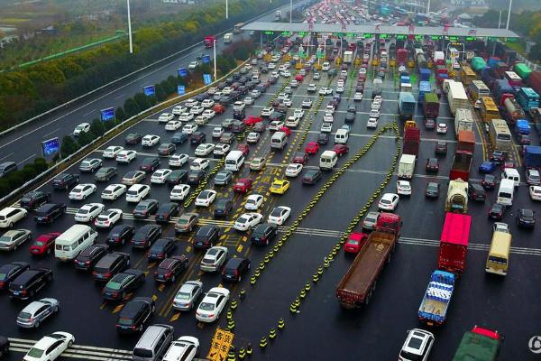 广州出行高峰期是什么时候 高速-公共交通出行高峰期