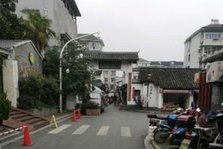 2024杭州鼓楼游玩攻略 - 门票 - 开放时间 - 交通