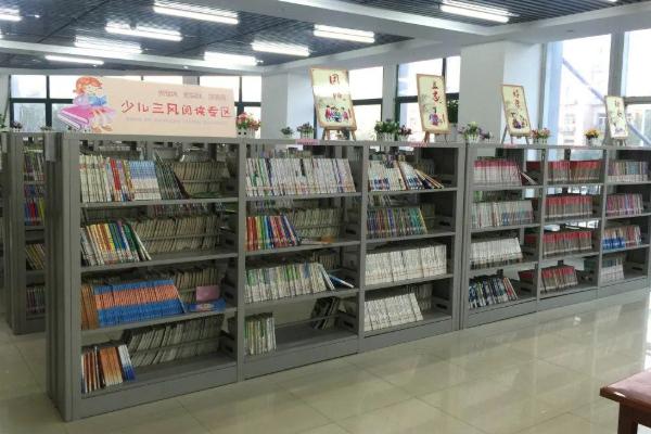 青山湖区图书馆开放时间 2021青山湖区图书馆怎么预约