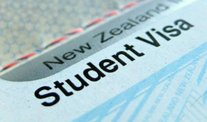 2月25日新西兰旅游签证过期如何续签
