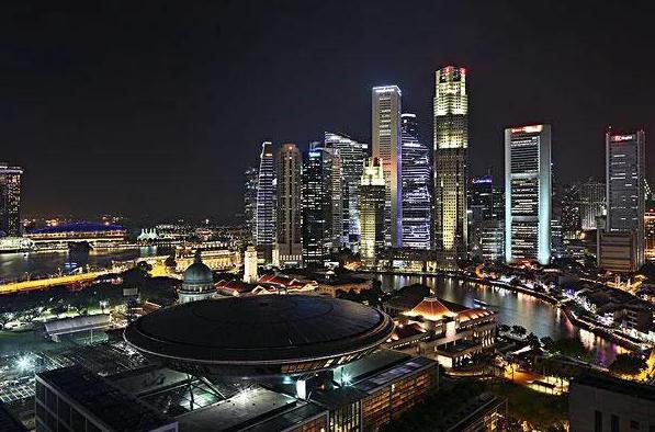 新加坡比中国发达吗