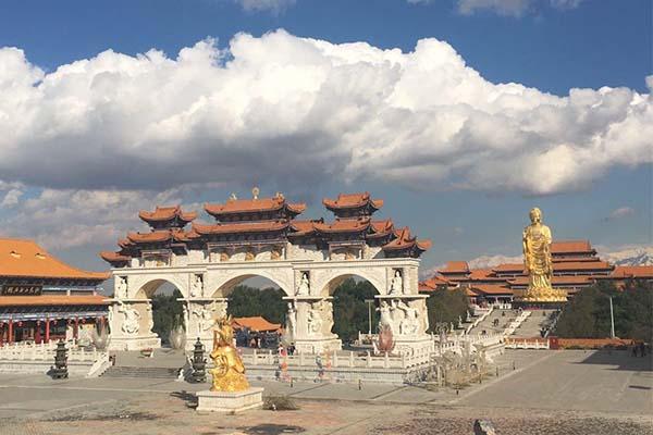 2021新疆红光山景区元宵节对外开放吗