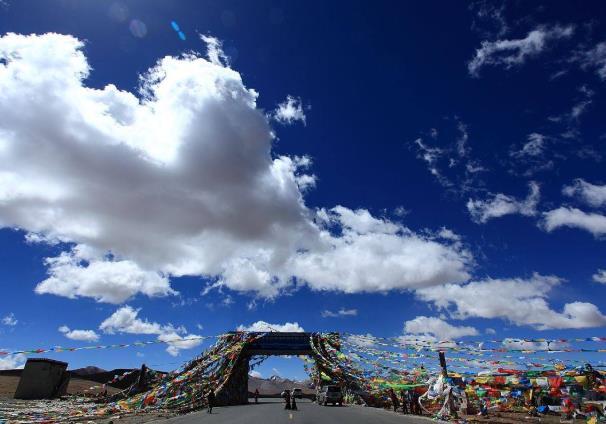 西藏边境活动十五禁通告 2021西藏旅游注意事项