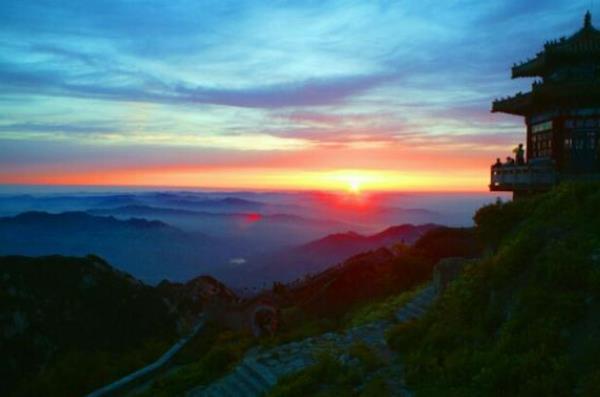 泰山看日出需要注意什么  泰山看日出需要準(zhǔn)備什么