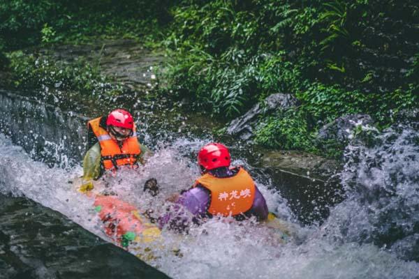 重庆团建活动地方推荐 重庆夏天避暑最好的地方