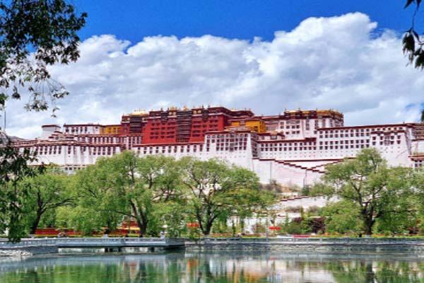 西藏自由行攻略和费用 西藏穷游攻略
