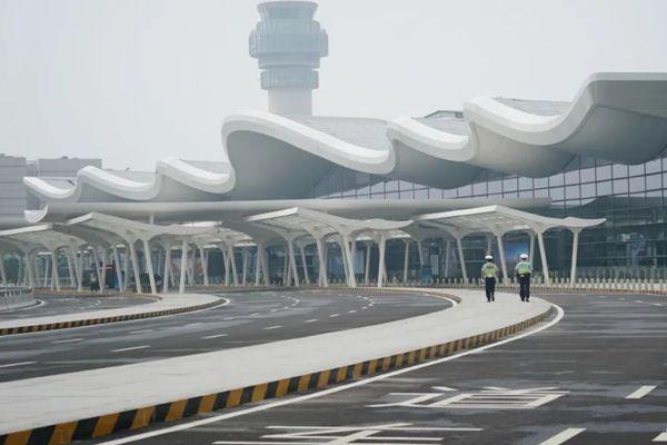 南京疫情禄口机场实施全面封闭