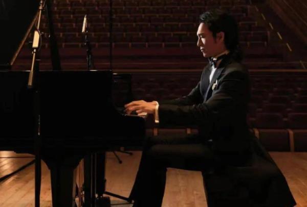 2021年吴牧野钢琴独奏世界巡演成都站演出延期