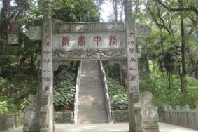 2021受暴雨影响襄阳古隆中临时闭园