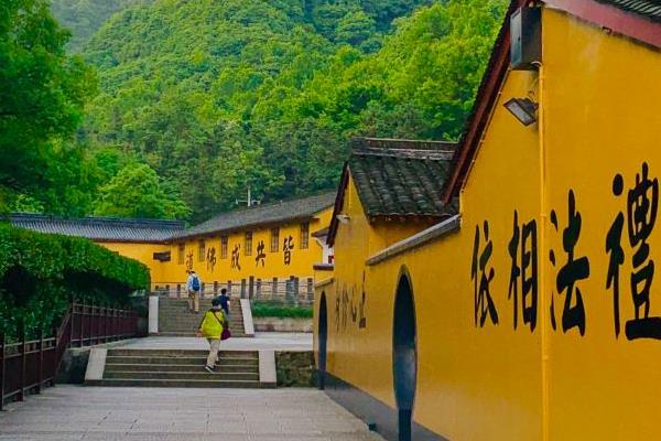 2021绍兴炉峰禅寺恢复开放时间