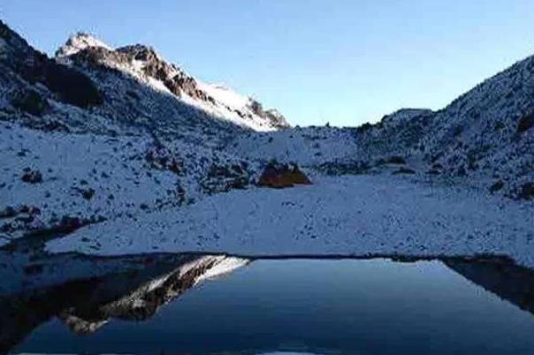 2021禁止在天池博格达峰自然保护区开展非法穿越
