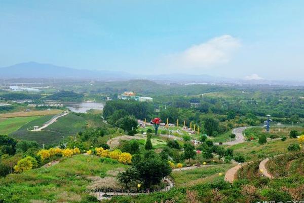 2021年10月北京密云玫瑰情園夜景暫停開放