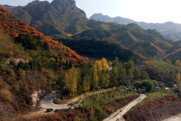 北京秋季那里风景最好 北京秋季最好自驾游线路保举