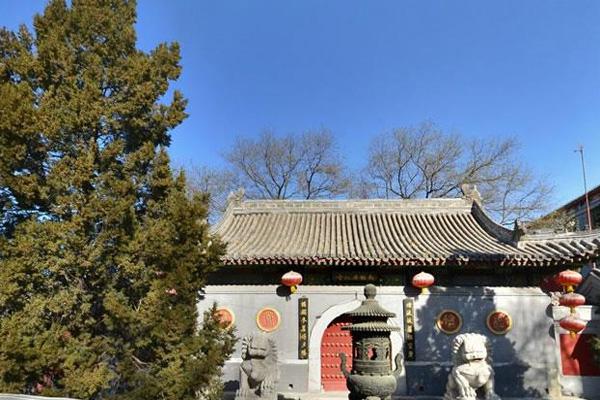 受疫情影响10月26日零点起北京广化寺暂停开放通知