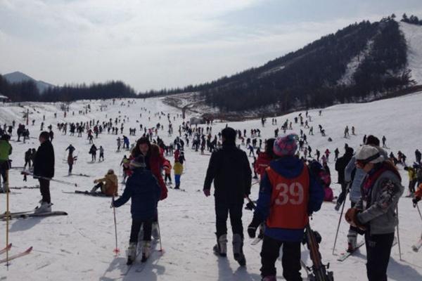 2021神龙架国际滑雪场开放时间