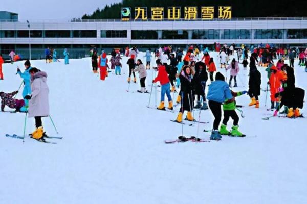 2021九宫山滑雪场开放时间