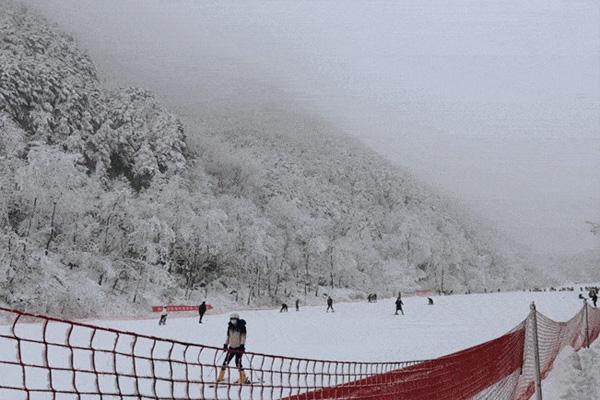 2021-2022西安翠华山滑雪场的开放时间-早鸟票