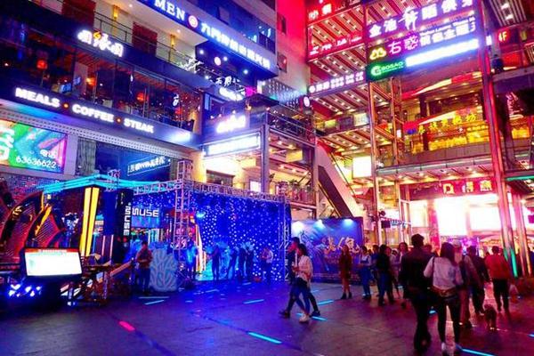重庆最具人气的夜市推荐