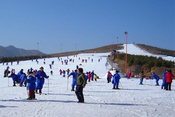 青岛周边滑雪场推荐