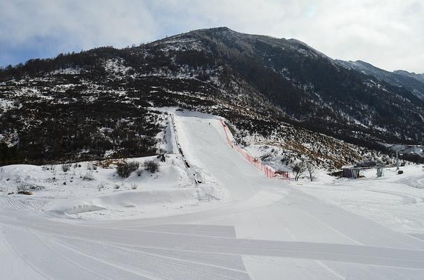 2021鹧鸪山自然公园滑雪场开园了吗 鹧鸪山自然公园滑雪场门票