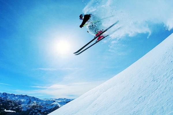 考一个滑雪教练证多少钱 滑雪教练证需要什么条件