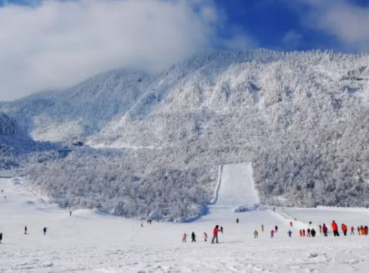 成都滑雪場有哪些 成都周邊滑雪場排名