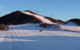 长春滑雪场哪个最好玩 吉林长春滑雪场排名