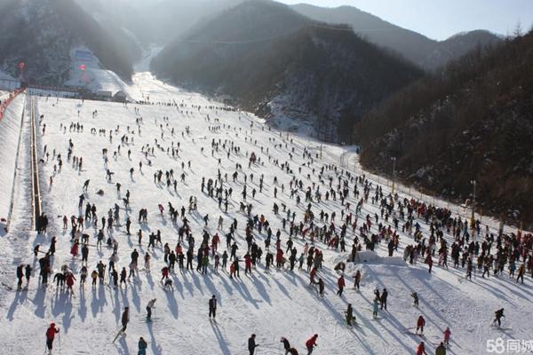 洛陽伏牛山滑雪場12月6日正式開啟