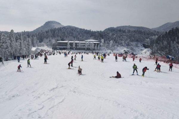 2021商量岗滑雪场门票多少钱 什么时候开业