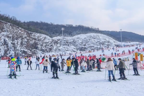 2021-2022安吉云上草原滑雪场什么时候开放 附门票价格
