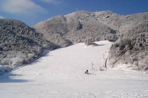 武汉周边滑雪和泡温泉的好去处