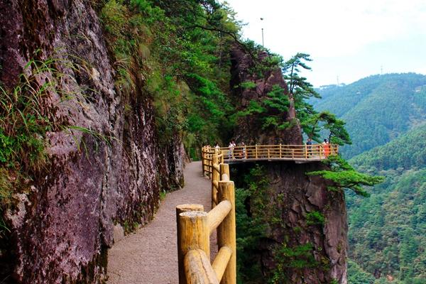 明月山景區免門票活動持續時間以及免票對象介紹