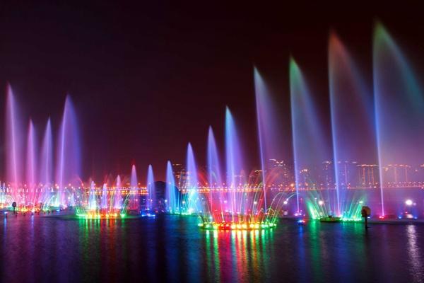 2021金鸡湖音乐喷泉暂停开放时间 环金鸡湖夜景灯光开放时间